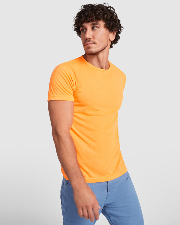 Tricou AKITA portocaliu fluor - pe model