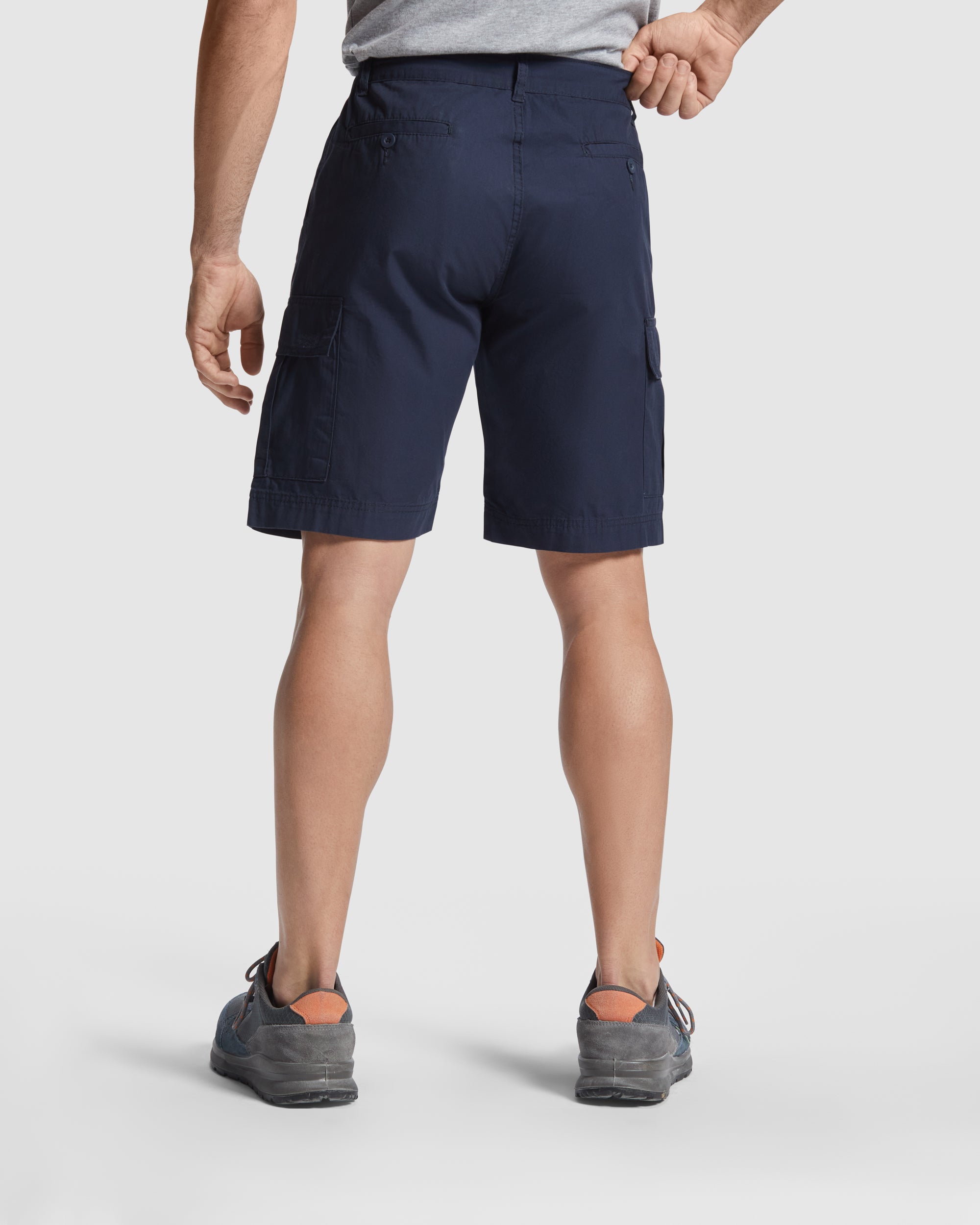 Pantaloni scurti de lucru cu buzunare laterale AMAZONAS