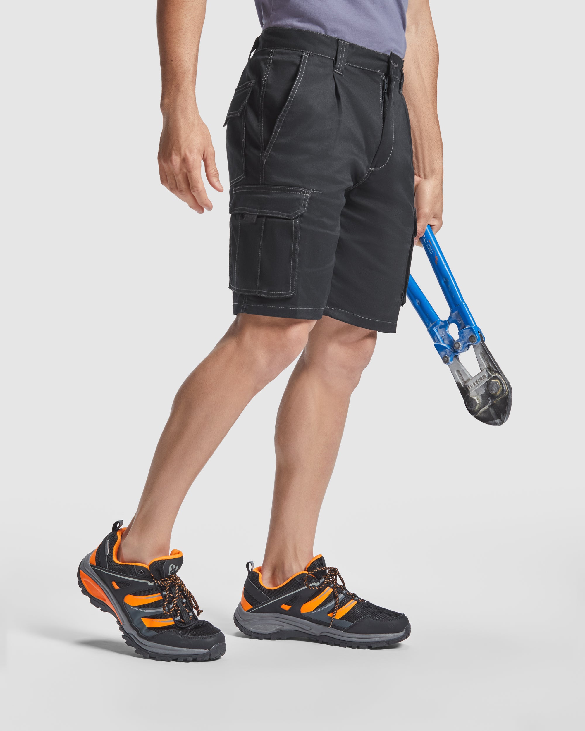 Pantaloni scurti de lucru din material elasitc cu buzunare laterale VITARA