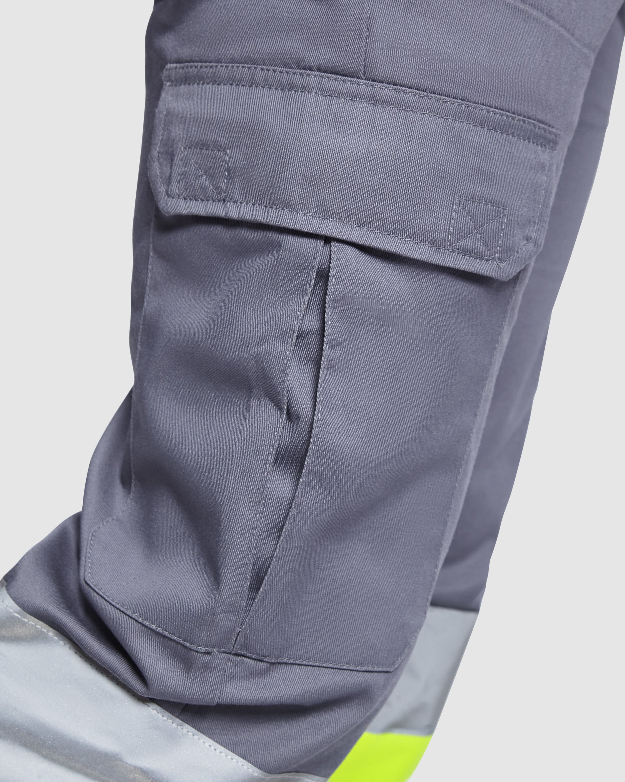 Pantaloni reflectorizanti cu buzunare laterale SOAN