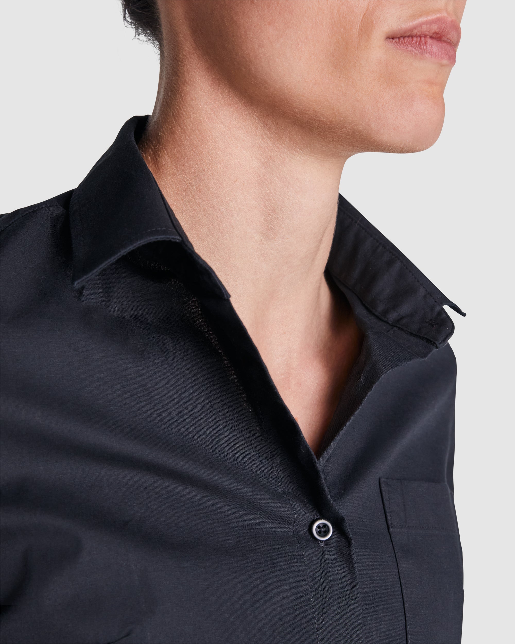 Camasa de ospatar pt femei cu material elastic MOSCU WOMAN