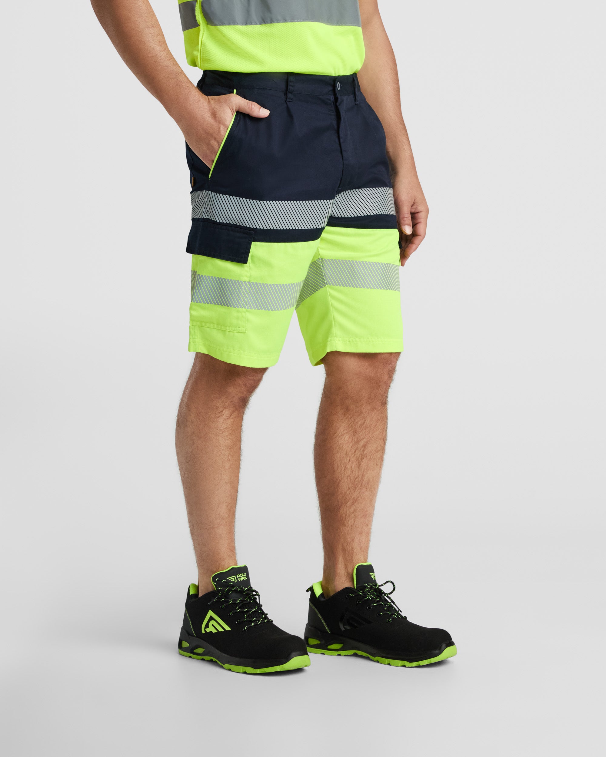 Pantaloni scurti reflectorizanti cu buzunare laterale LADA